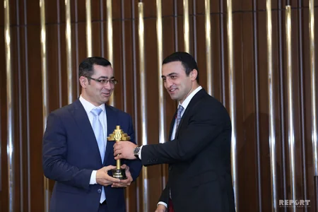 Report İnformasiya Agentliyi İlin media qurumu mükafatına layiq görülüb - FOTO