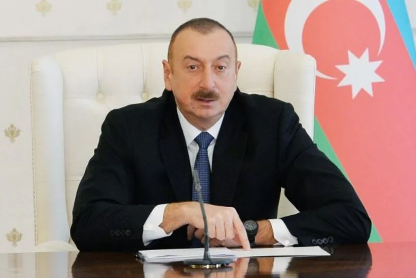 Prezident: Bilmirəm, sahibkarlar bu zavodları nəyə görə tikiblər, bəlkə pulları çox idi, bilmirdilər ki, pulları haraya yatırsınlar