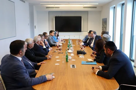 Ramin Məmmədov Almaniya Müsəlmanları Mərkəzi Şurasının sədri ilə görüşüb