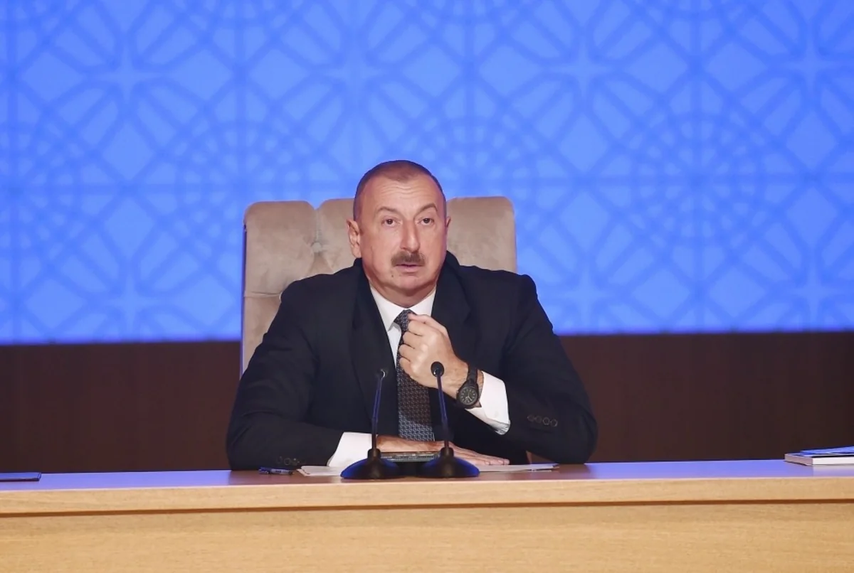 Prezident İlham Əliyev: “Kasıb təbəqə üçün nəzərdə tutulan iş yerlərinin pulunu mənimsəmək böyük vicdansızlıqdır”