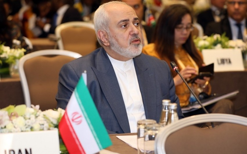 Zarif: It is necessary to unite in order to reduce influence of external forces on countries of the Non-Aligned Movement