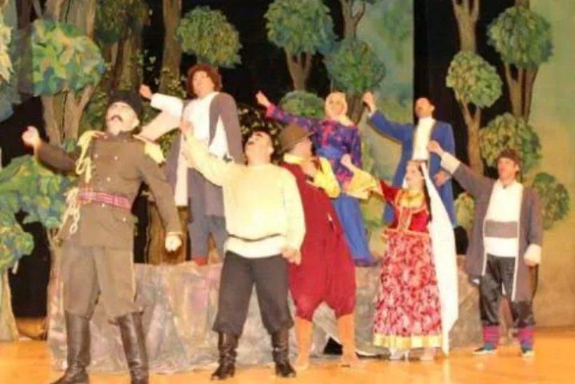 Gənc Tamaşaçılar Teatrı bölgələrə qastrol səfərinə gedir