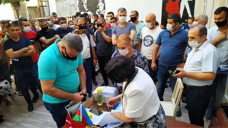 İstanbulda yaşayan azərbaycanlı ailələrə dəstək göstərildi