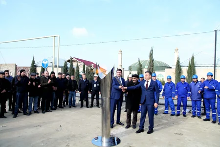 Bakının Xəzər rayonunda 471 fərdi yaşayış evinə təbii qaz verilib