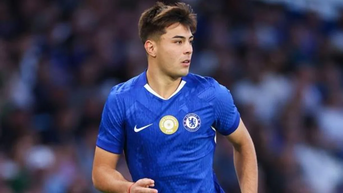 “Borussiya” “Çelsi”nin müdafiəçisini icarəyə götürür