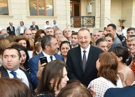 Президент Ильхам Алиев заложил фундамент третьего здания для журналистов - ОБНОВЛЕНО