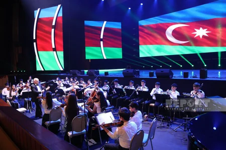 Heydər Əliyevin 100 illik yubileyinə həsr olunan konsert keçirilib