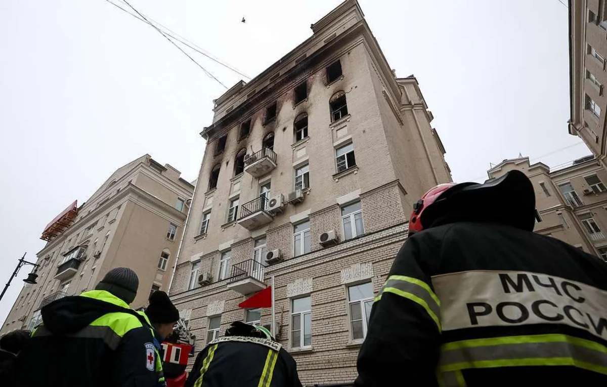 В результате пожара в центре Москвы погибли 8 человек
