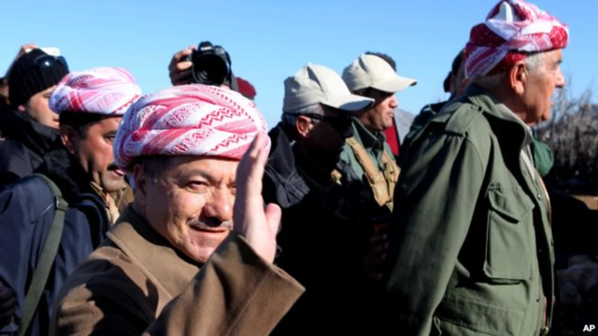 ​Məsud Barzani kürd döyüşçülərinin ələ keçirdiyi ərazini ziyarət edib