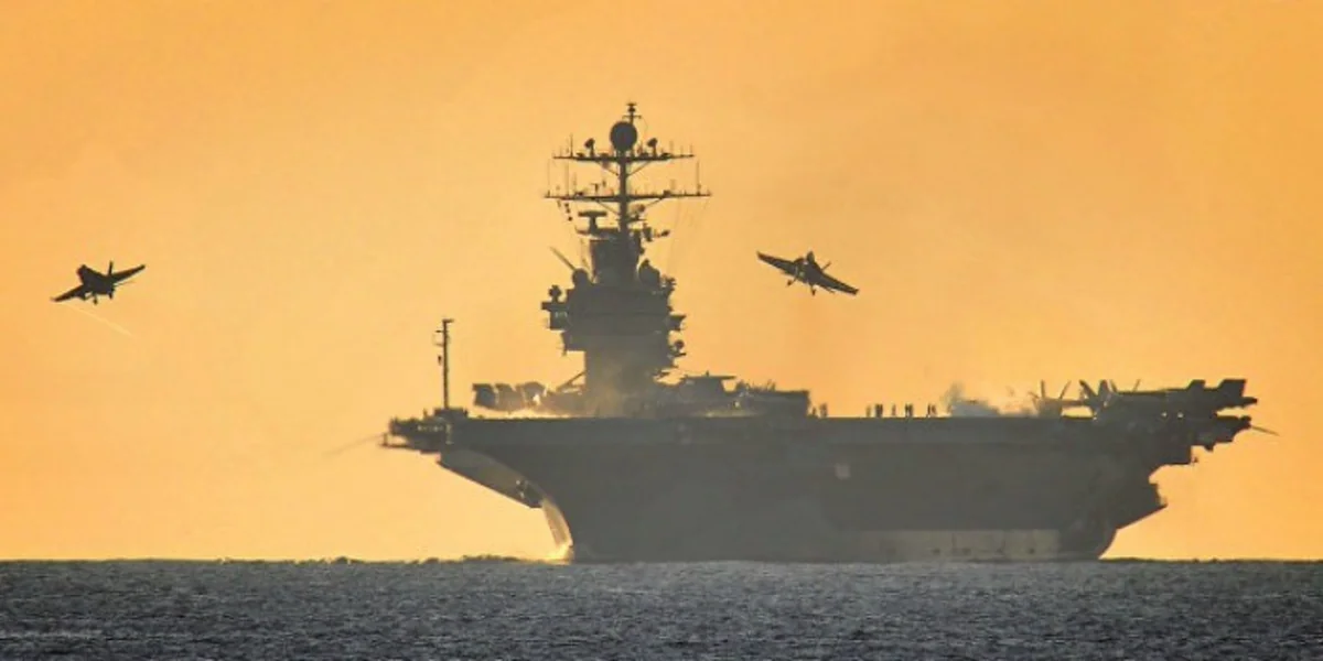 Husilər ABŞ-nin aviadaşıyıcı gəmisinə hücum ediblər