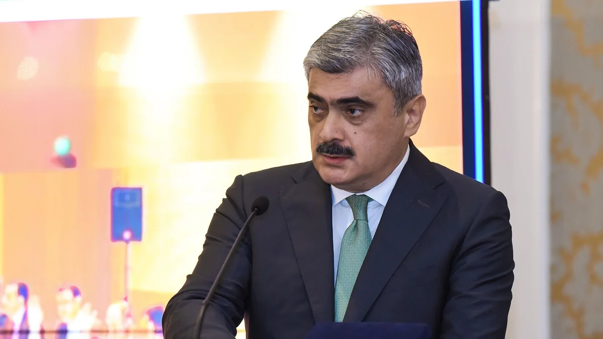 Samir Şərifov: Hökumət dəmir yolu infrastrukturu üçün AİB-dən vəsait cəlb edə bilər