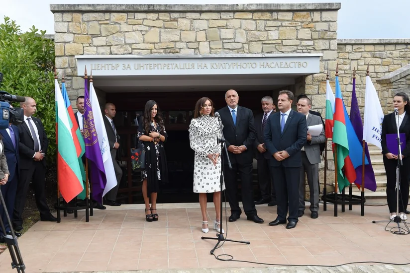 Mehriban Əliyeva: Təəssüf ki, müasir dünyada ksenofobiya, radikalizm, terrorizm kimi proseslərin güclənməsini görürük