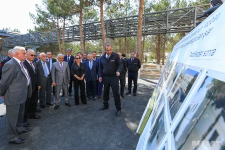 SOCAR prezidenti Sumqayıtda polipropilen və yüksək sıxlıqlı polietilen qurğularında aparılan tikinti işləri ilə tanış olub