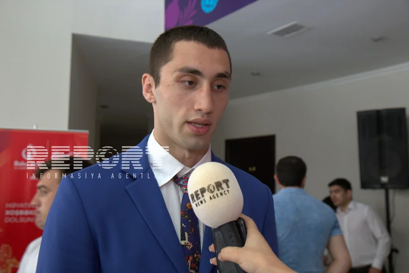 Azerbaijani Olympic medalist refuses to fight in professional boxing