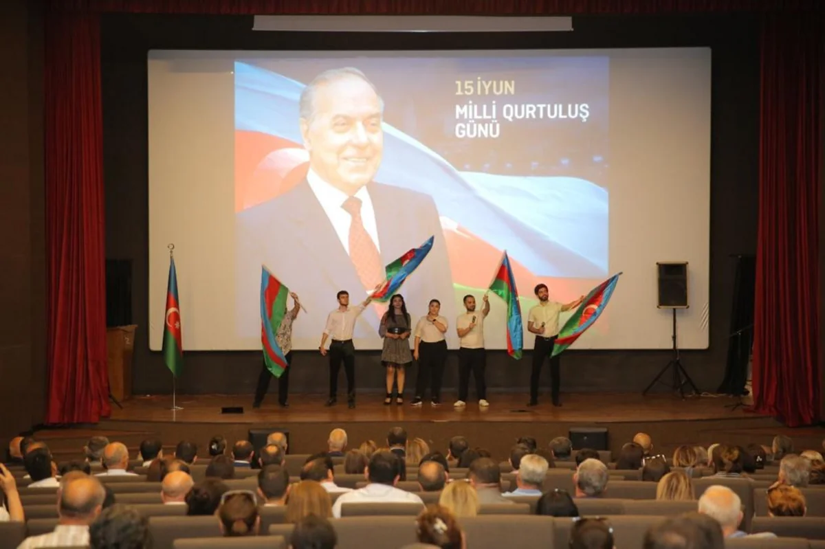 Xəzər rayonunda Milli Qurtuluş Günü münasibəti ilə tədbir keçirilib