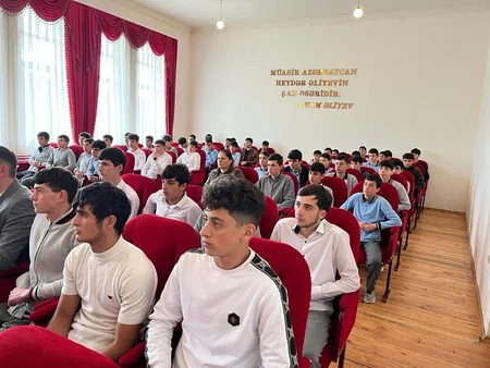 Qubada Polis Akademiyasına qəbulla bağlı məlumatlandırıcı görüş keçirilib
