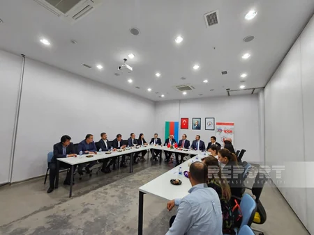 YAP nümayəndə heyəti Antalya Azərbaycan Kültür və Dayanışma Dərnəyini ziyarət edib