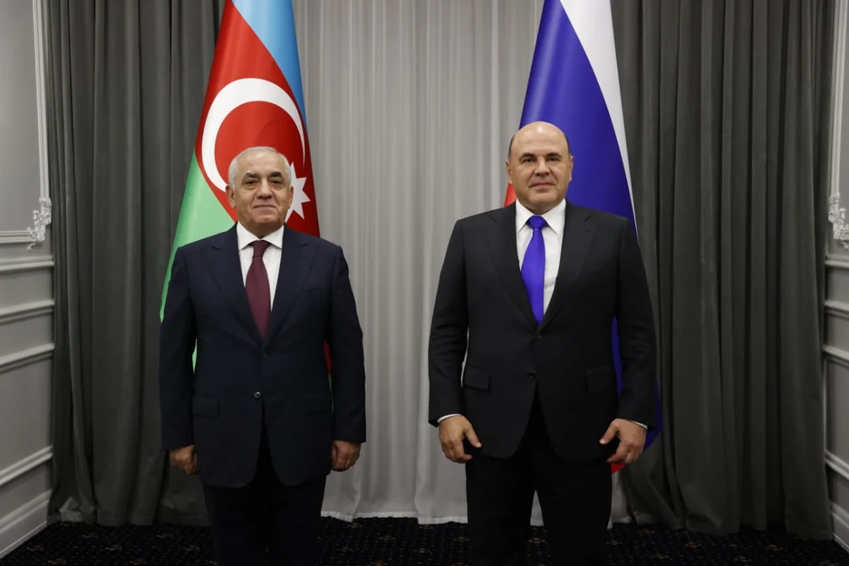 Əli Əsədov Mixail Mişustinlə görüşüb