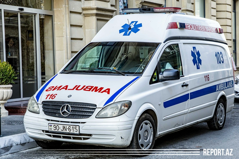 Azərbaycana 41 təcili tibbi yardım avtomobili gətirilib