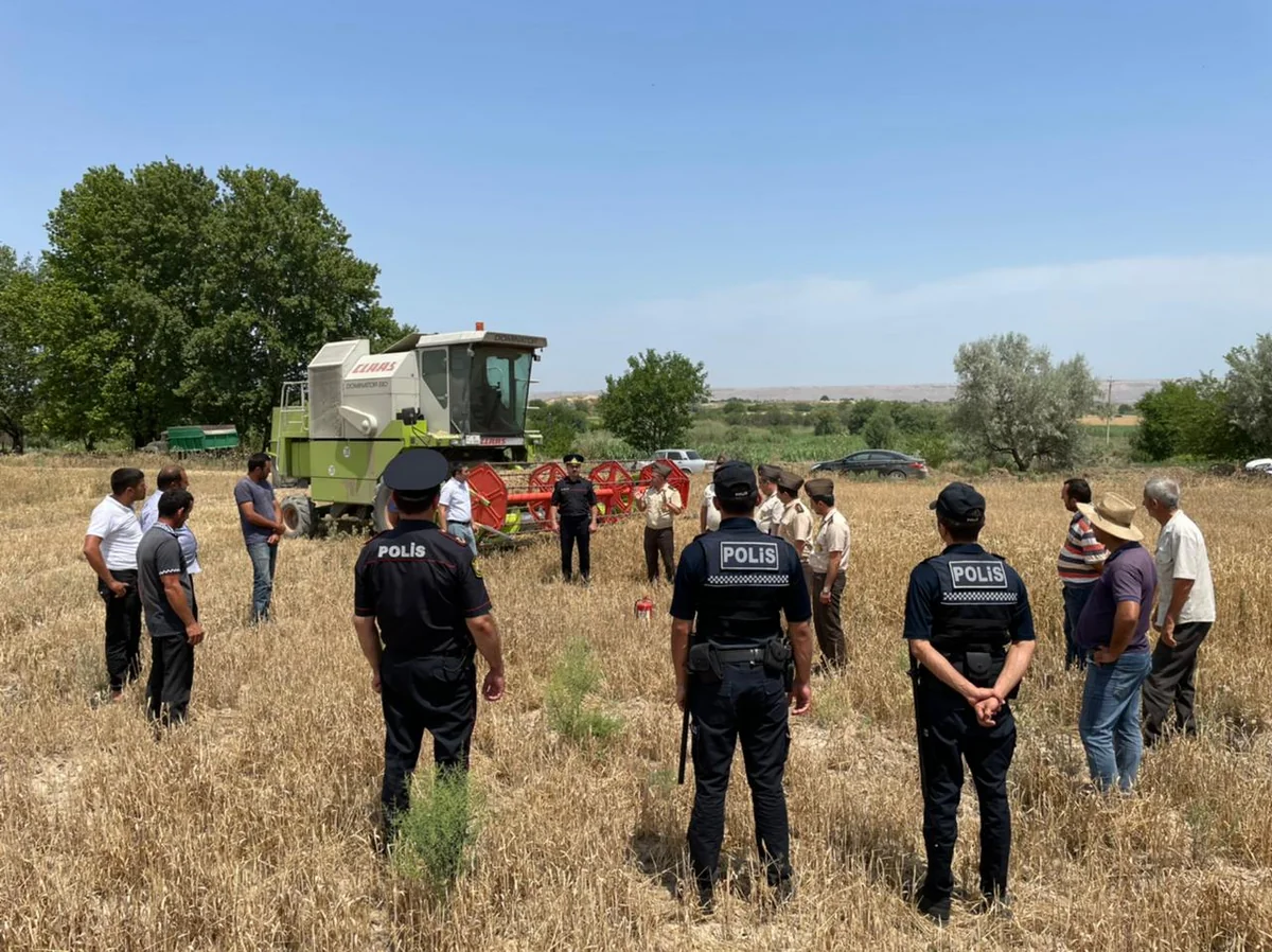 Şəmkirdə sakinlərlə yanğın təhlükəsizliyi ilə bağlı görüş keçirilib