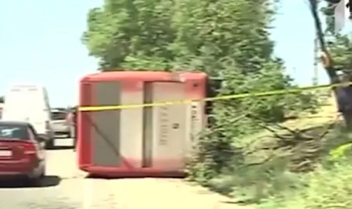Moskvadan İrəvana gedən sərnişin avtobusu aşıb