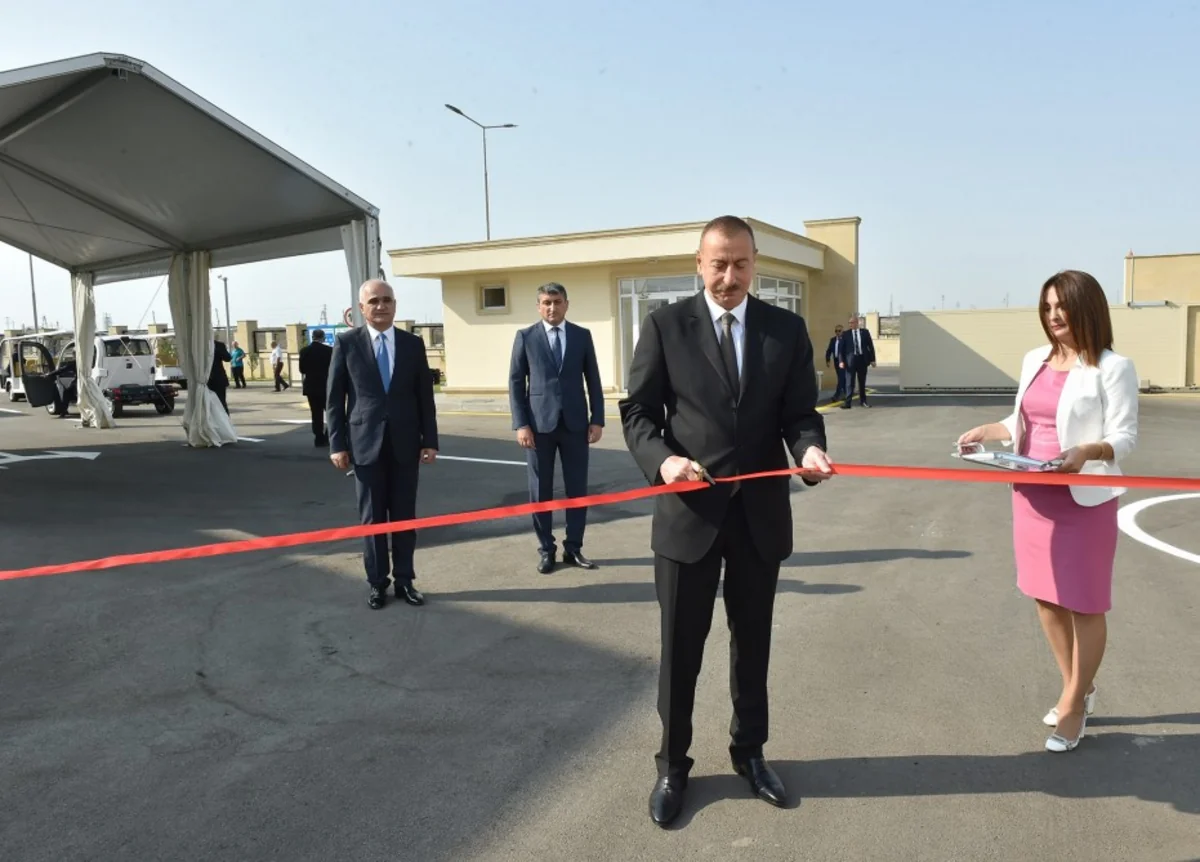 Prezident İlham Əliyev Balaxanı Sənaye Parkının açılışında iştirak edib