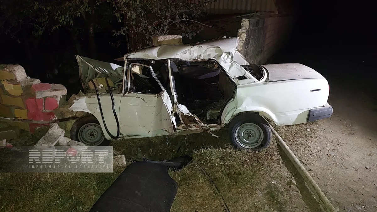 Lənkəranda avtomobil aşaraq hasara çırpılıb, ölən və xəsarət alanlar var