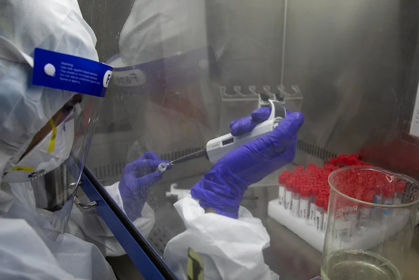 Ученые нашли эффективный препарат от коронавируса