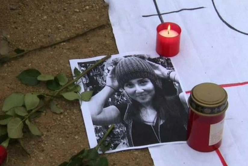 В Германии проходят траурные мероприятия по поводу смерти молодой турчанки