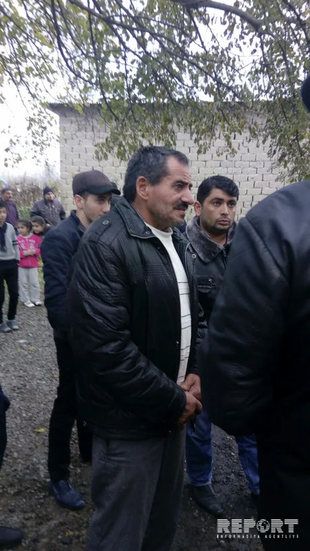 Bərdədə ev yanıb, 1 nəfər tüstüdən zəhərlənib - FOTO