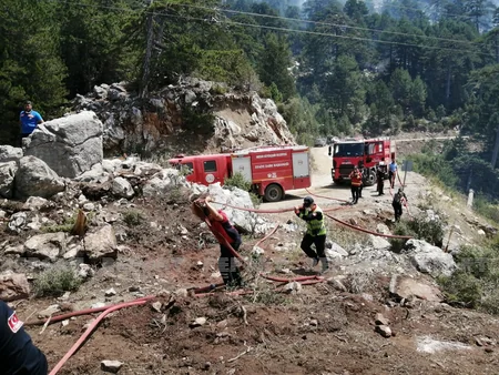 Muğlanın Köyceyiz rayonunda daha bir güclü yanğın başlayıb