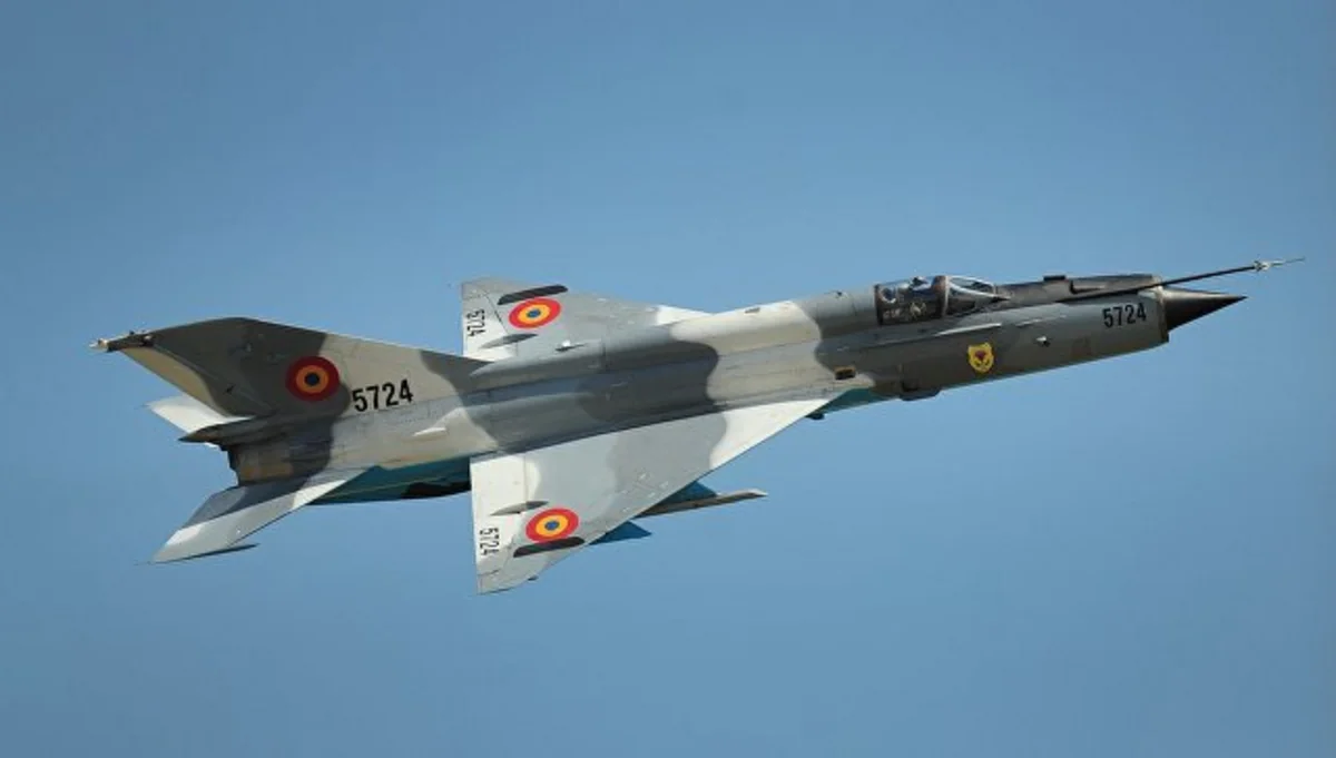 Hindistanda MiQ-21 qırıcısı qəzaya uğrayıb, pilot ölüb