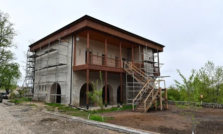 President and First Lady view restoration work to be carried out by Heydar Aliyev Foundation in Shusha