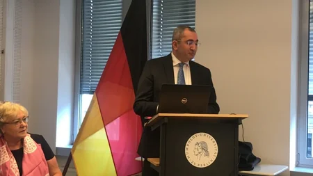 Berlin Humboldt Universitetində Nəsiminin 650 illik yubileyinə həsr olunmuş elmi-praktiki konfrans keçirilib