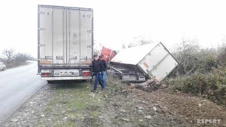 Rusiyadan yük gətirən avtomobil Qusarda aşıb - VİDEO