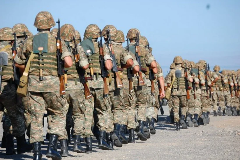 ​Ermənistanda qohumlarının hərbçilərlə ünsiyyəti məhdudlaşdırılıb