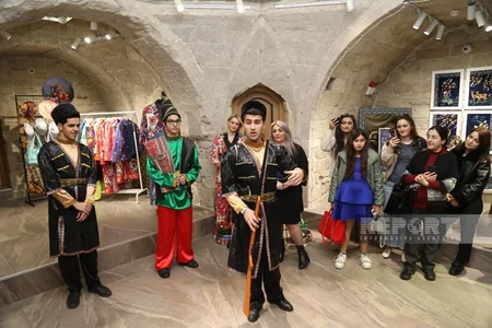 İçərişəhərdə “Ənənəvi Novruz” adlı festival keçirilib