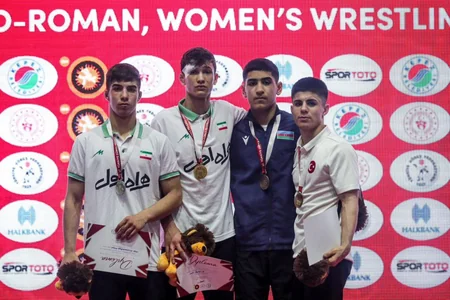 Azərbaycan güləşçiləri Zəfər kubokuunda 22 medal qazanıblar