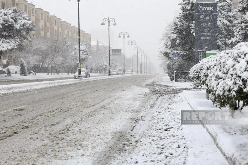 Qarlı-şaxtalı şəhər - FOTOREPORTAJ