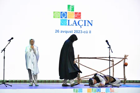 Laçın Şəhəri Günü tədbirləri çərçivəsində Dəli Domrul tamaşası nümayiş etdirilib
