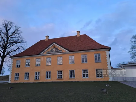 Kopenhagen küçələrini bəzəyən memarlıq abidələri: Başı oğurlanmış heykəl, enerji mənbəyi olan kilsələr - REPORTAJ