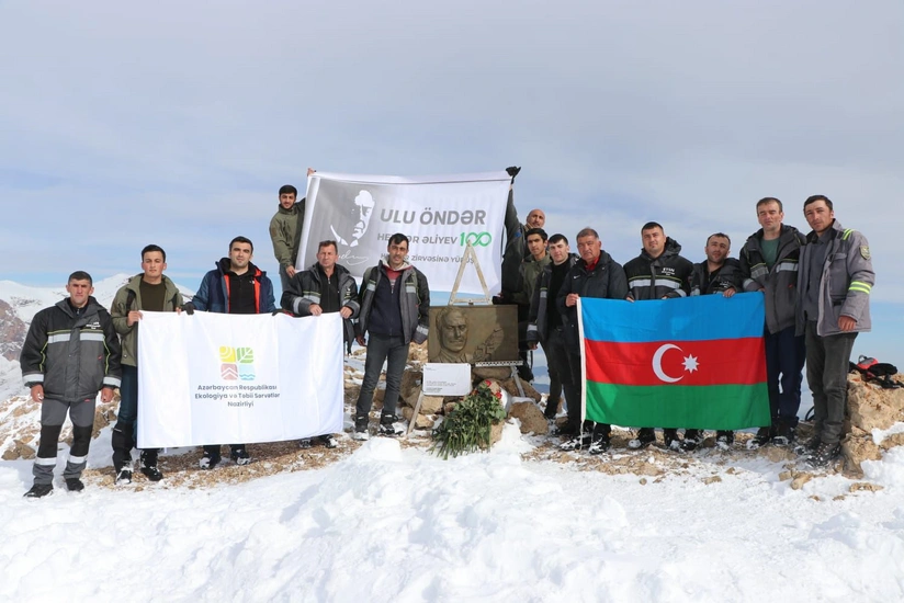 ETSN-in bir qrup əməkdaşı “Heydər zirvəsi”nə yürüş edib