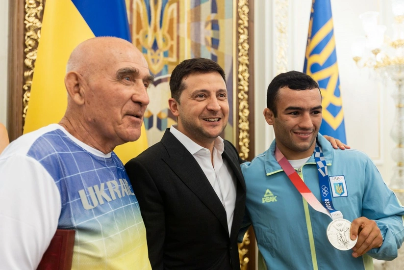 Президент Украины наградил борца-азербайджанца