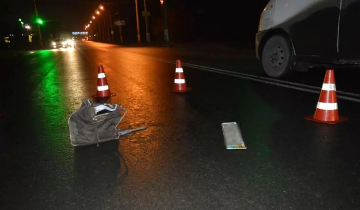 Bakıda avtomobil qadını vurub