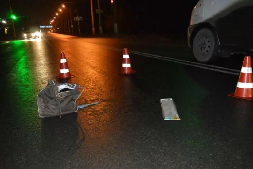 Bakıda avtomobil qadını vurub