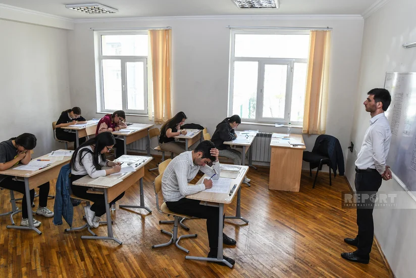 III ixtisas qrupu üzrə bu gün keçirilən imtahanın test tapşırıqlarının cavabları açıqlanıb