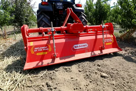 Bu il Azərbaycanda 700 kombayn biçinə çıxarılıb