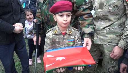 Qarabağ şəhidinin qazi oğlu evlərinə qayıdıb