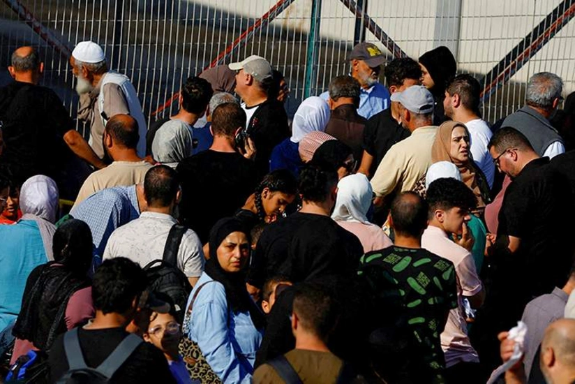 Egypt proposes setting up refugee camps in Rafah