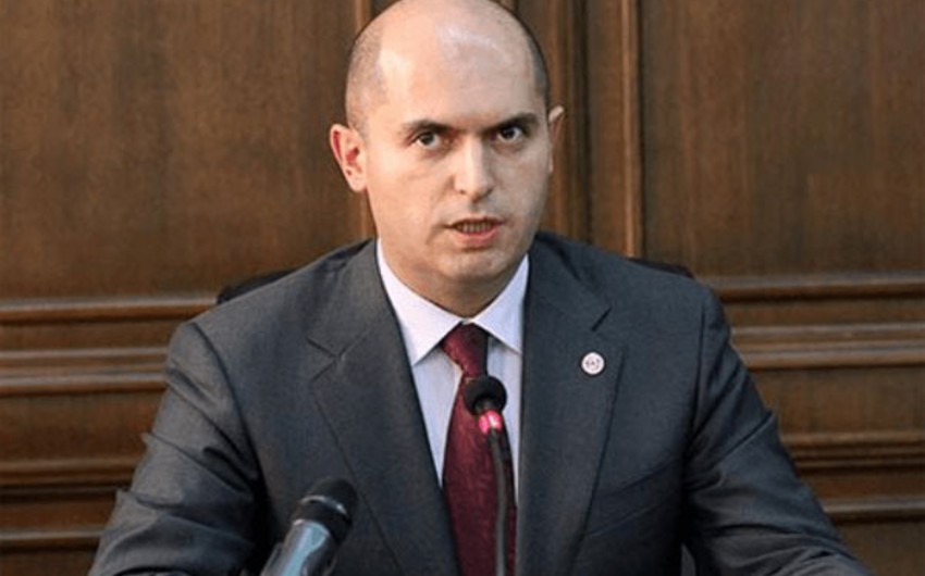Nikol Paşinyanın Ermənistanın hakim partiyasının rəsmiləri ilə görüşü nəticəsiz başa çatıb